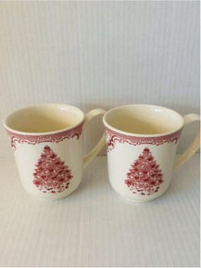 Johnson Brothers Old Britain Castles Pink Christmas Mugs Set of 2 Vintage
